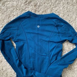 Lululemon long sleeve